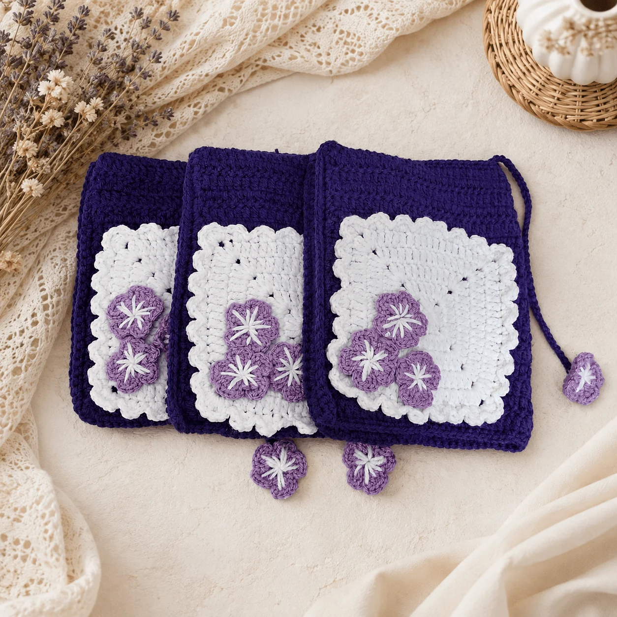 Handmade Purple Crochet Quran Cover with White Floral Panel – detail view 3 thumbnail